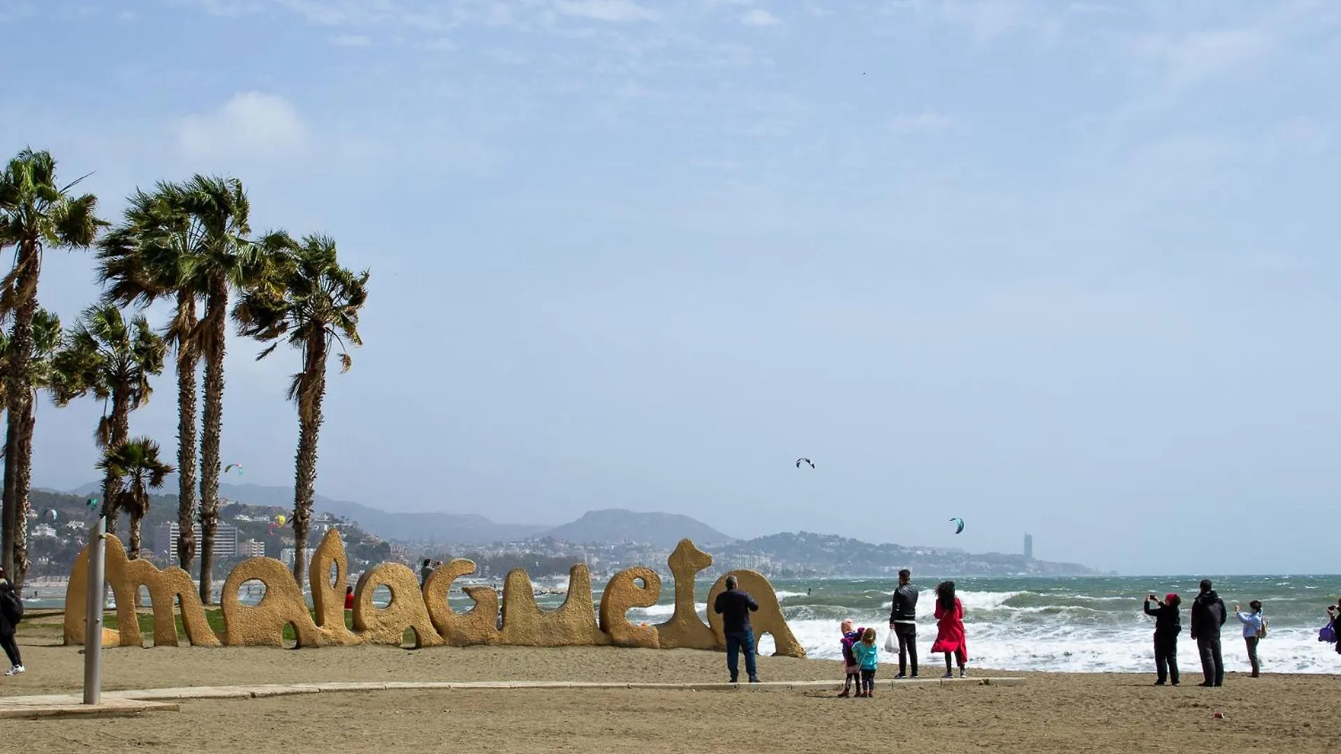 Malagueta, Primera Linea De Playa マラガ アパート